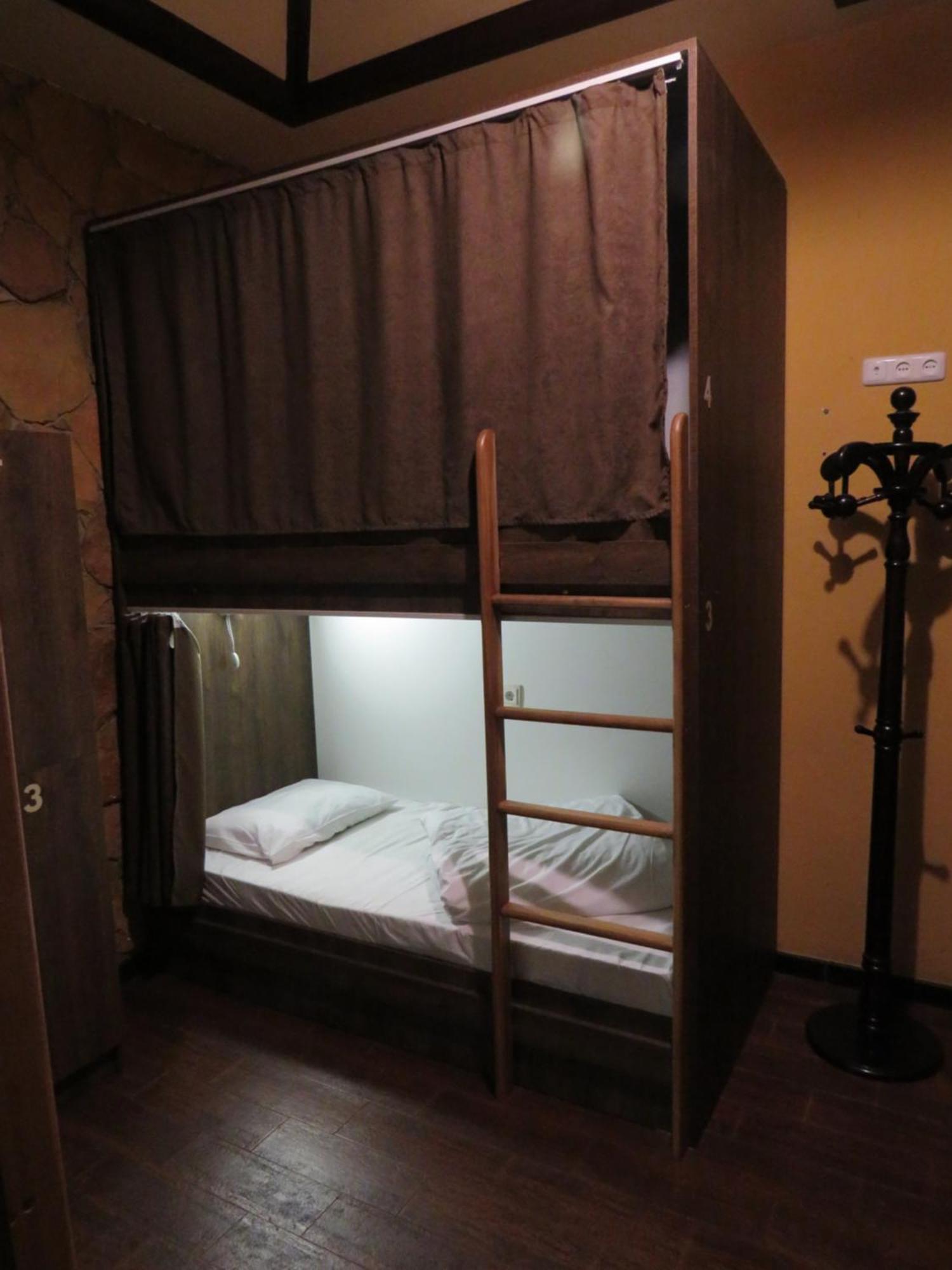 Hostel Jan In The Very Center Jereván Kültér fotó